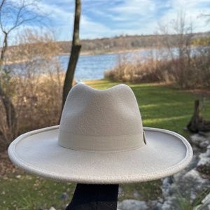 Custom made Barcelona wide brim wool felt fedora hat